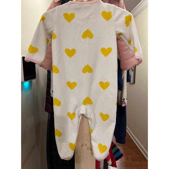 Carter’s 6M Heart Print Footed Sleeper Pajamas Pink Yellow - Picture 2 of 3
